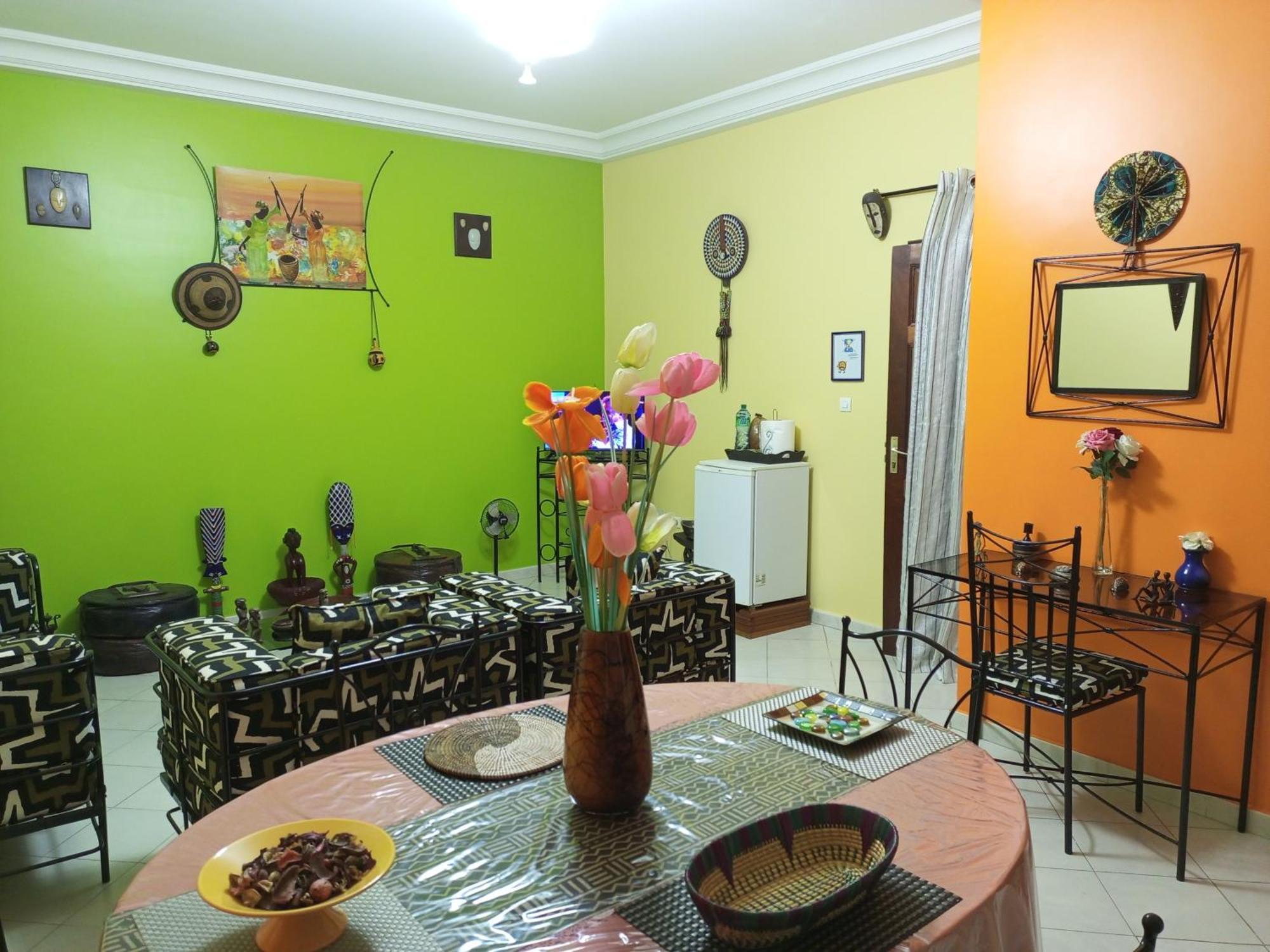Delices Chez L'Habitant Diack Dakar Exterior photo